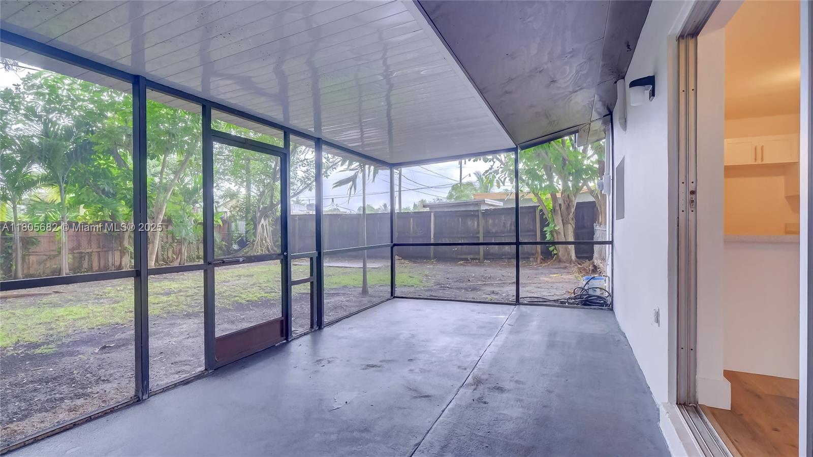 21440 N Miami Ave, Miami Gardens, Florida image 30