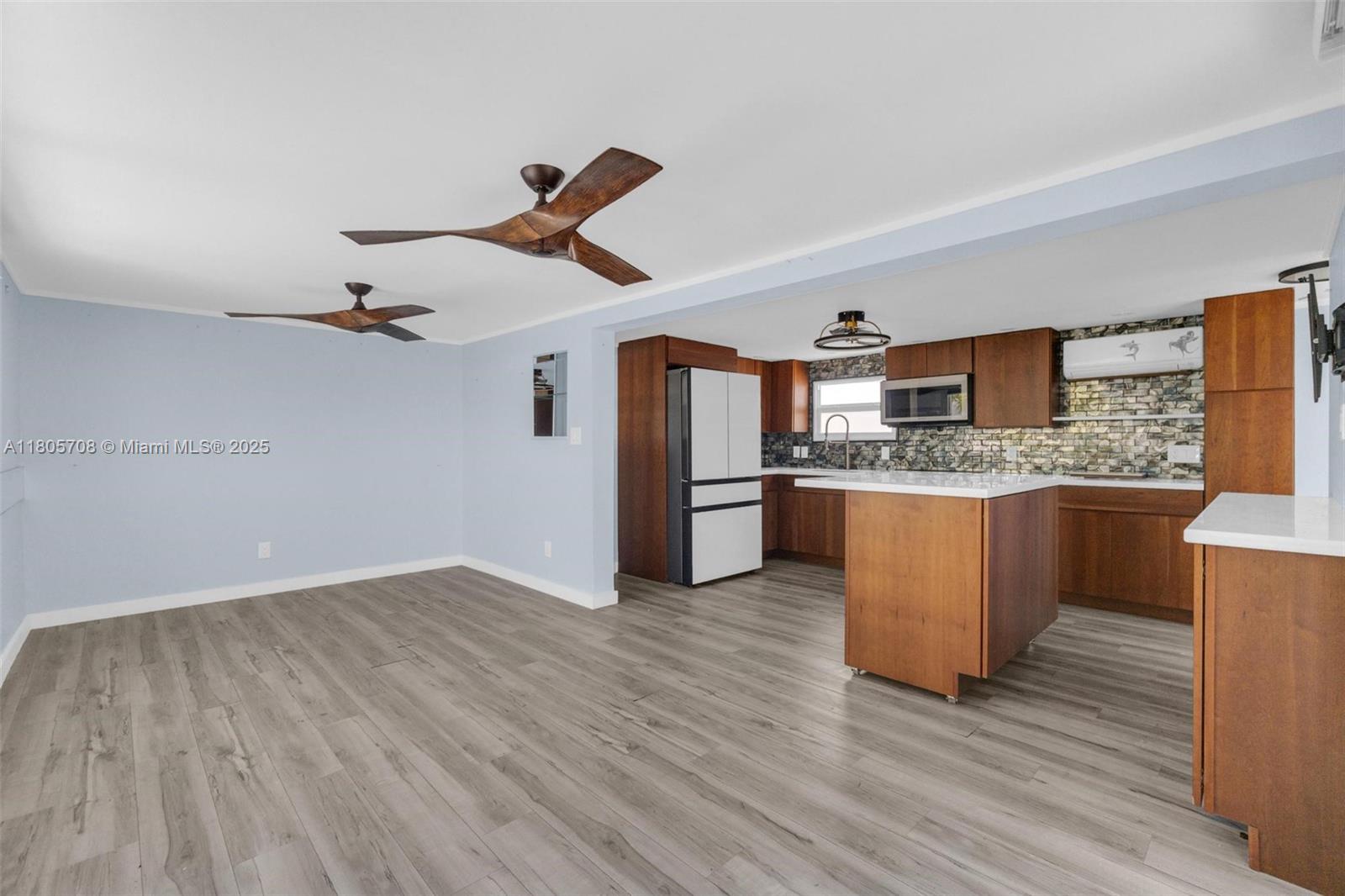 204 Flamingo Dr, Briny Breezes, Florida image 6