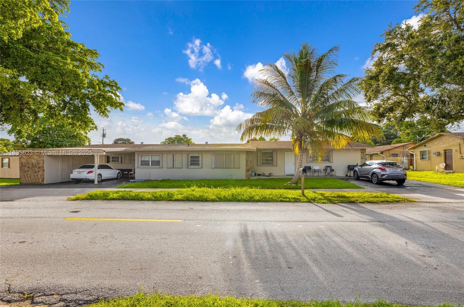 5746 Polk St, Hollywood, Florida image 1