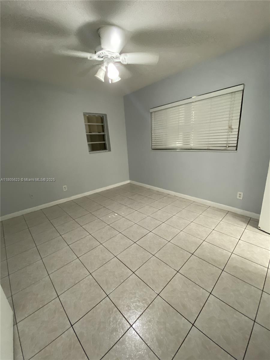 5746 Polk St, Hollywood, Florida image 20
