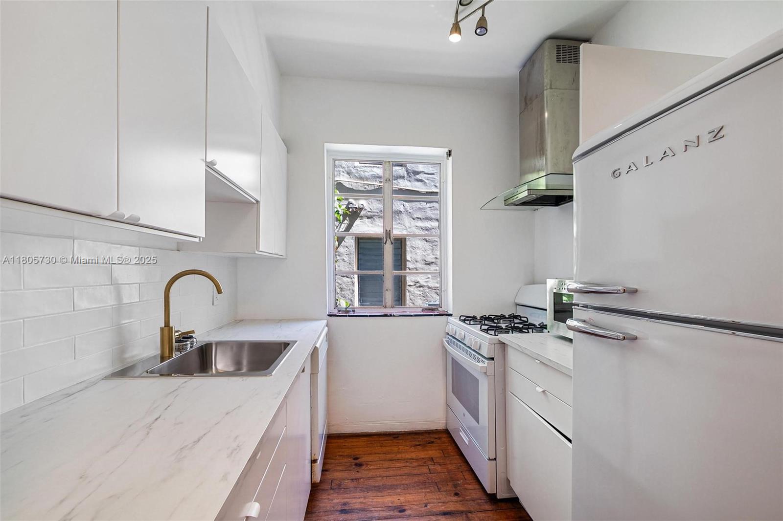 1611 Euclid Ave #8, Miami Beach, Florida image 6