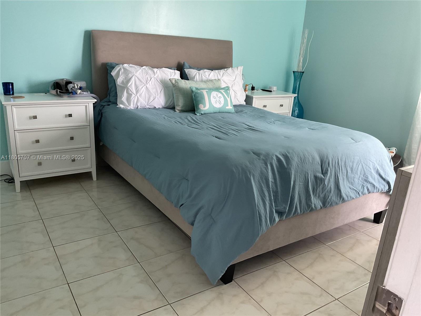 Residential, Pembroke Pines, Florida image 10