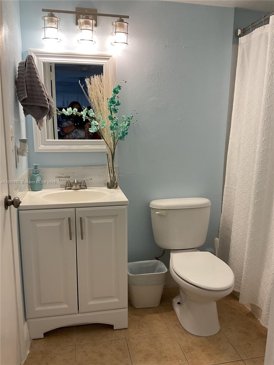 Residential, Pembroke Pines, Florida image 14