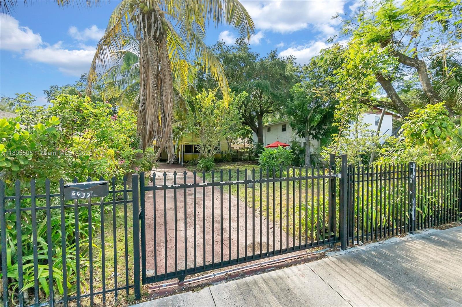 5437 NW 4th Ave, Miami, Florida image 18