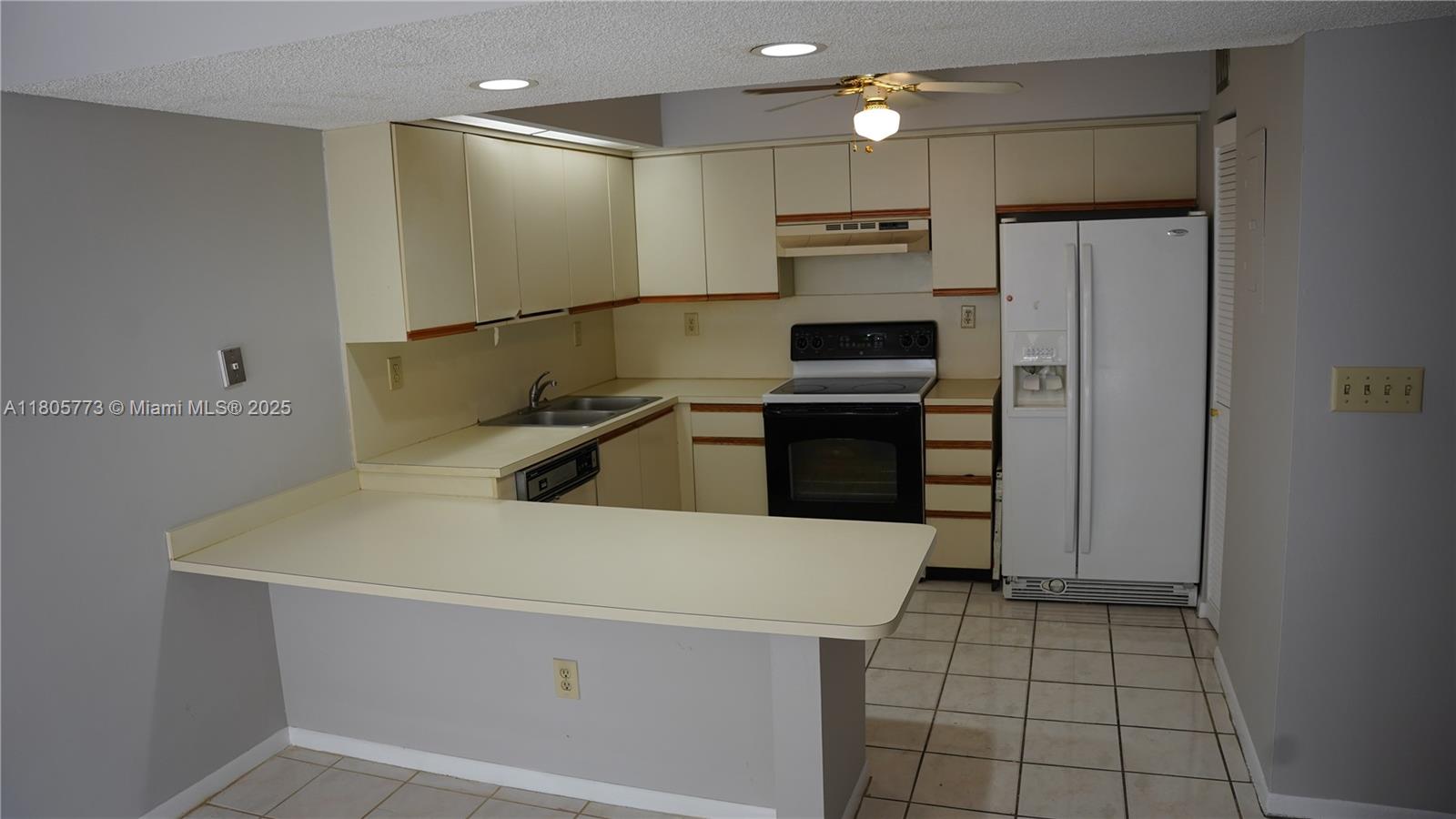 8810 SW 132nd Pl #303DN, Miami, Florida image 6