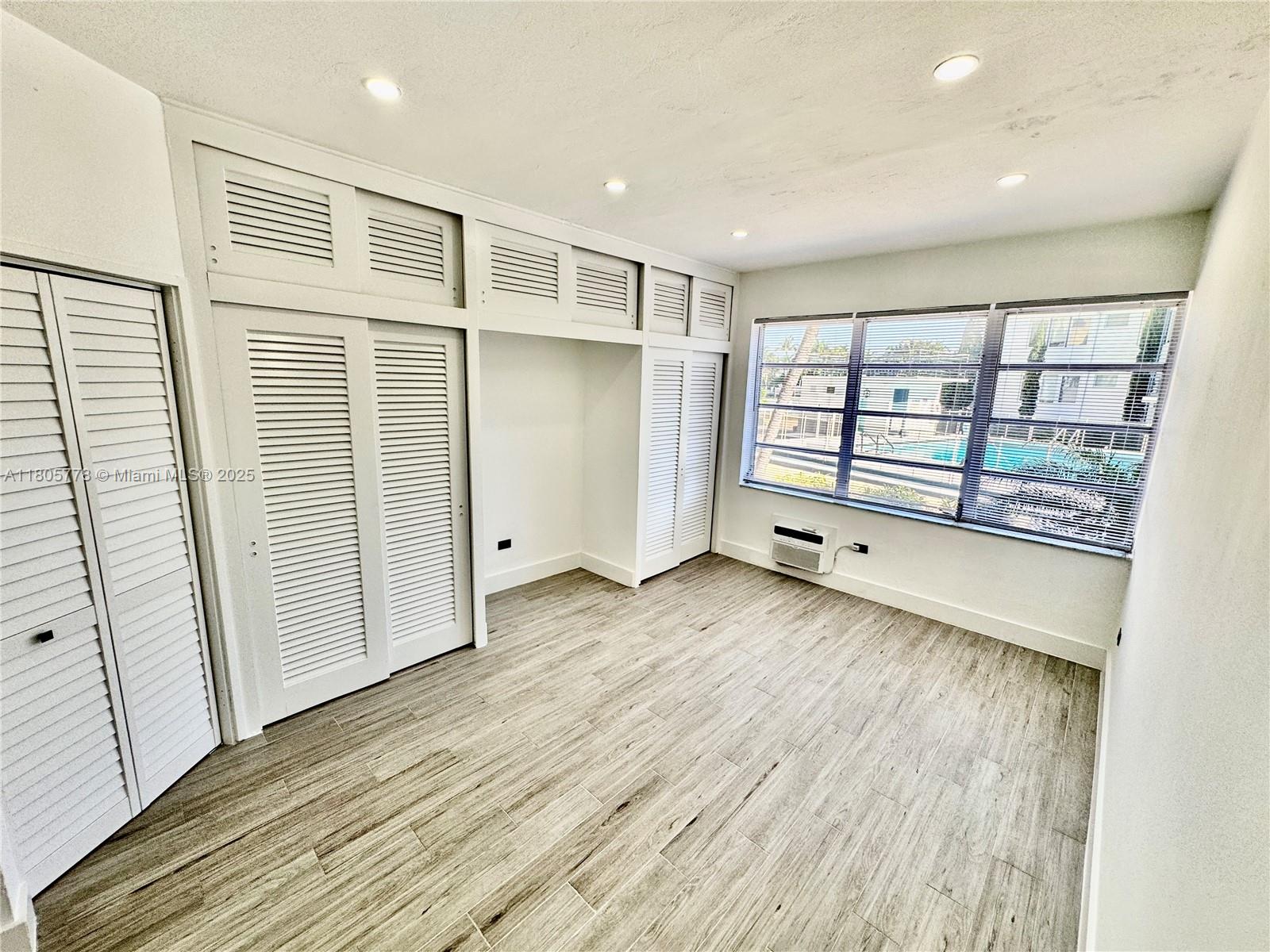 4710 Pine Tree Dr #31, Miami Beach, Florida image 14