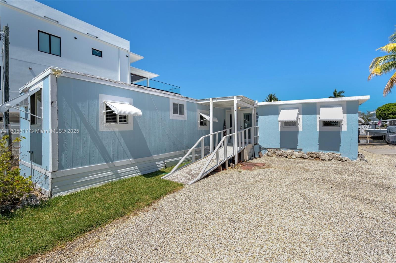 137 Grassy Rd, Key Largo, Florida image 1