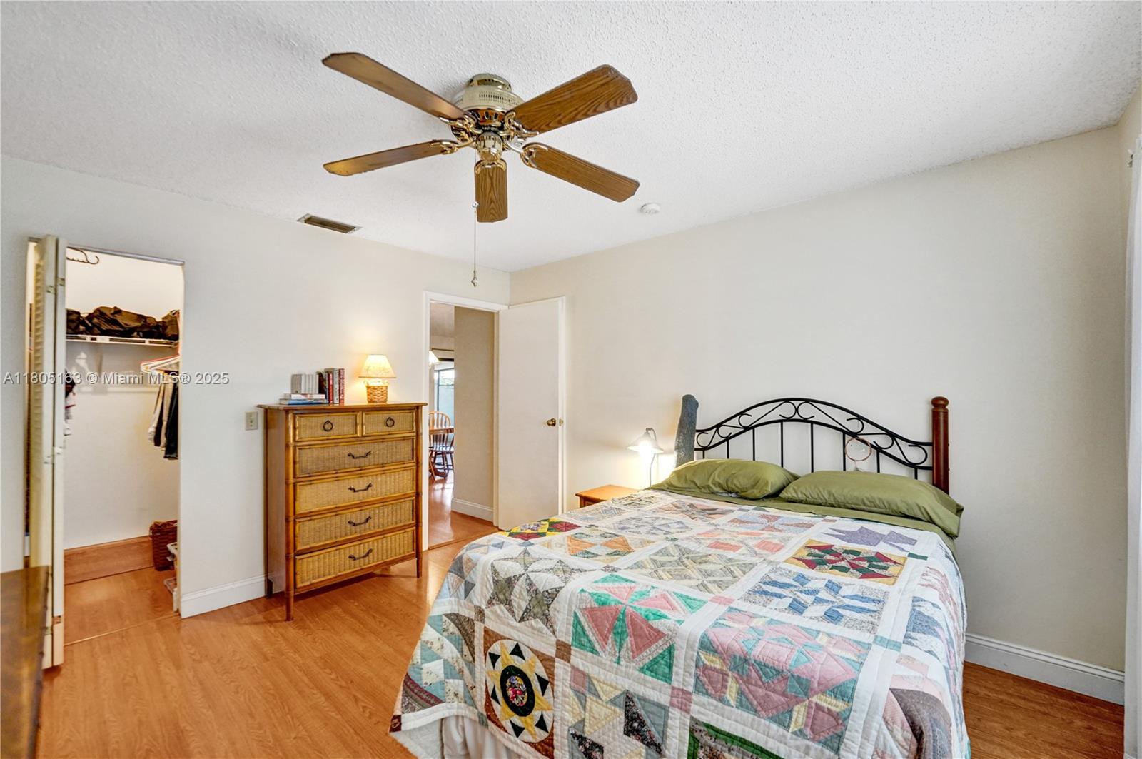 1561 NW 98th Ter, Pembroke Pines, Florida image 22