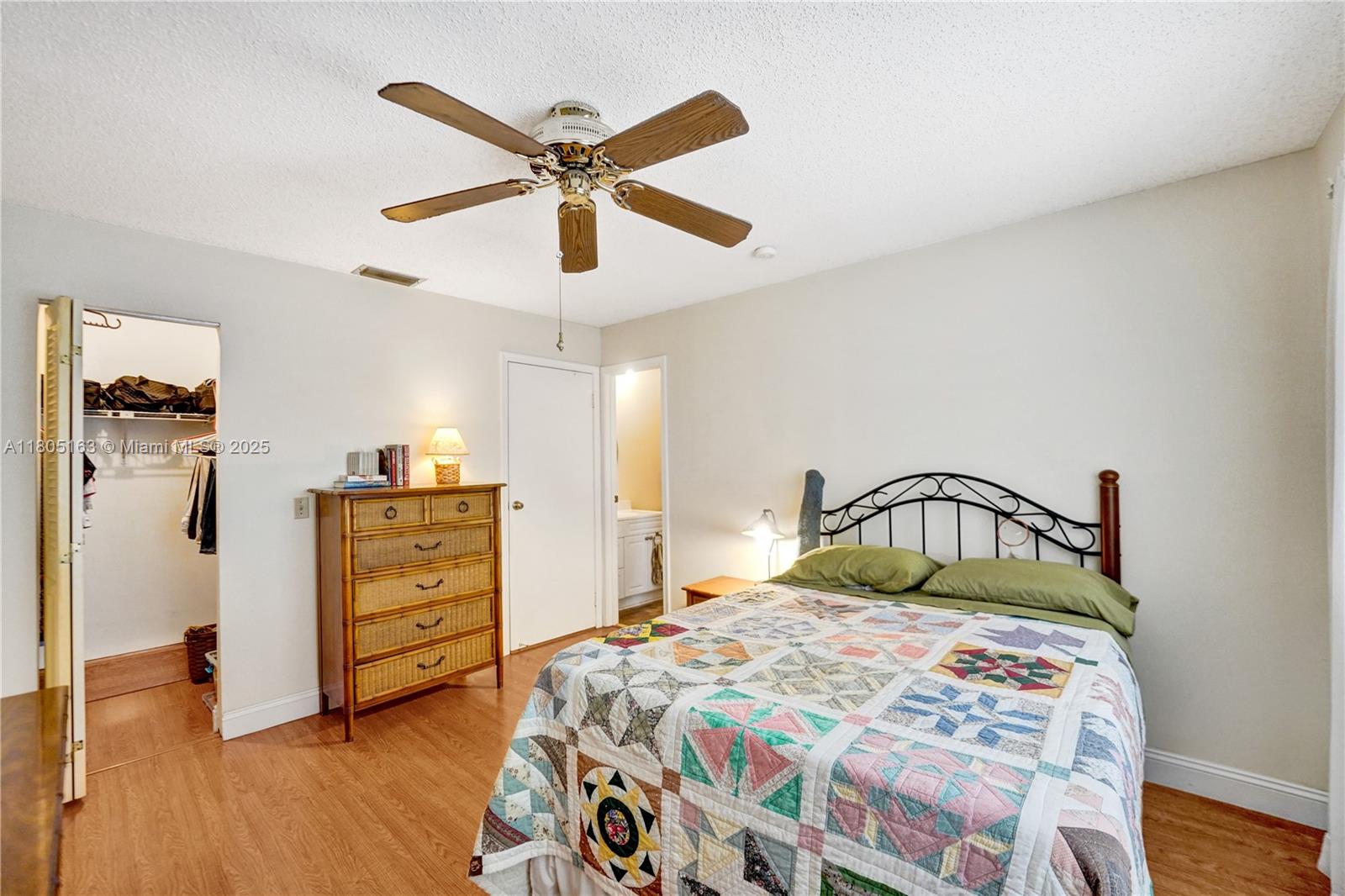 1561 NW 98th Ter, Pembroke Pines, Florida image 24