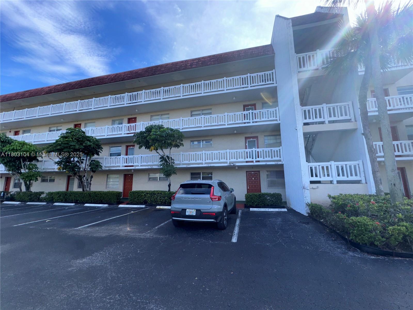 3776 Inverrary Blvd #207R, Lauderhill, Florida image 1