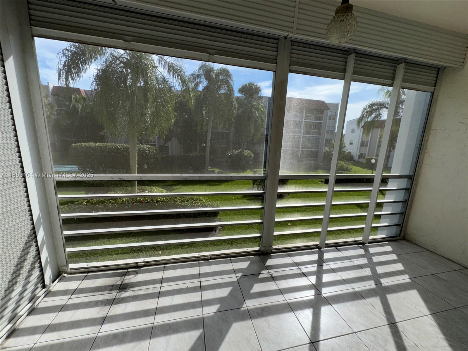 3776 Inverrary Blvd #207R, Lauderhill, Florida image 11