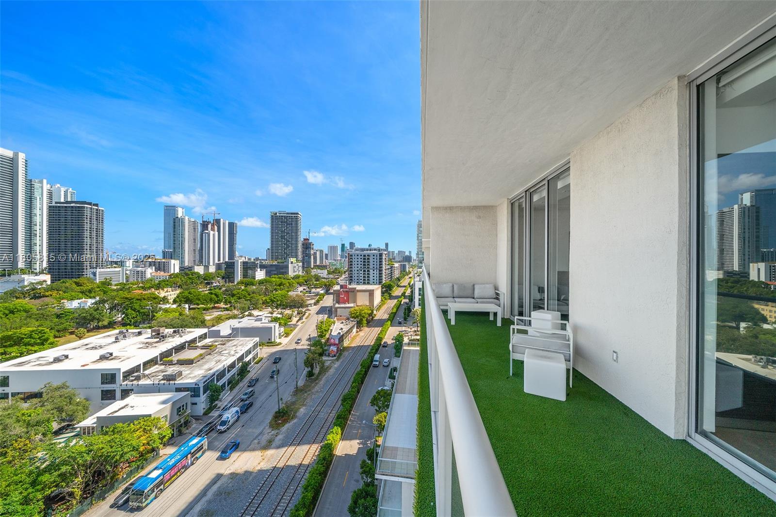 Listing Photo 17