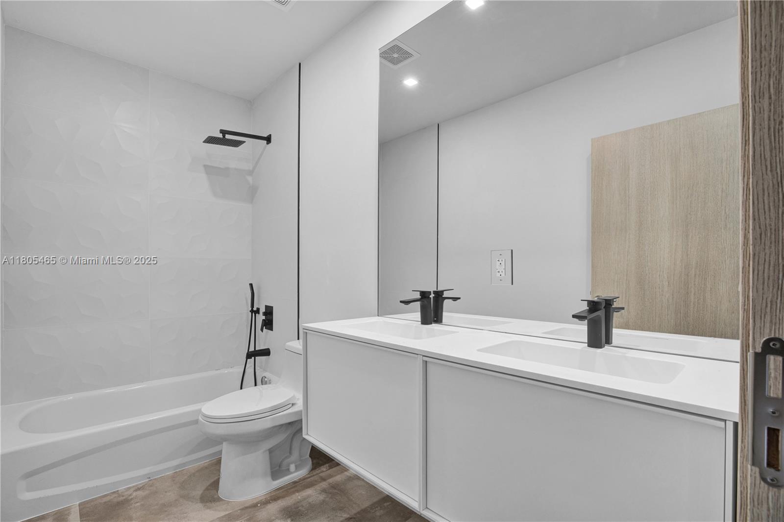 3431 - 3433 SW 16th Ter, Miami, Florida image 18