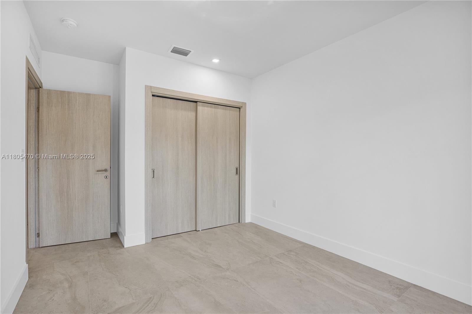 3431 SW 16th Ter, Miami, Florida image 27