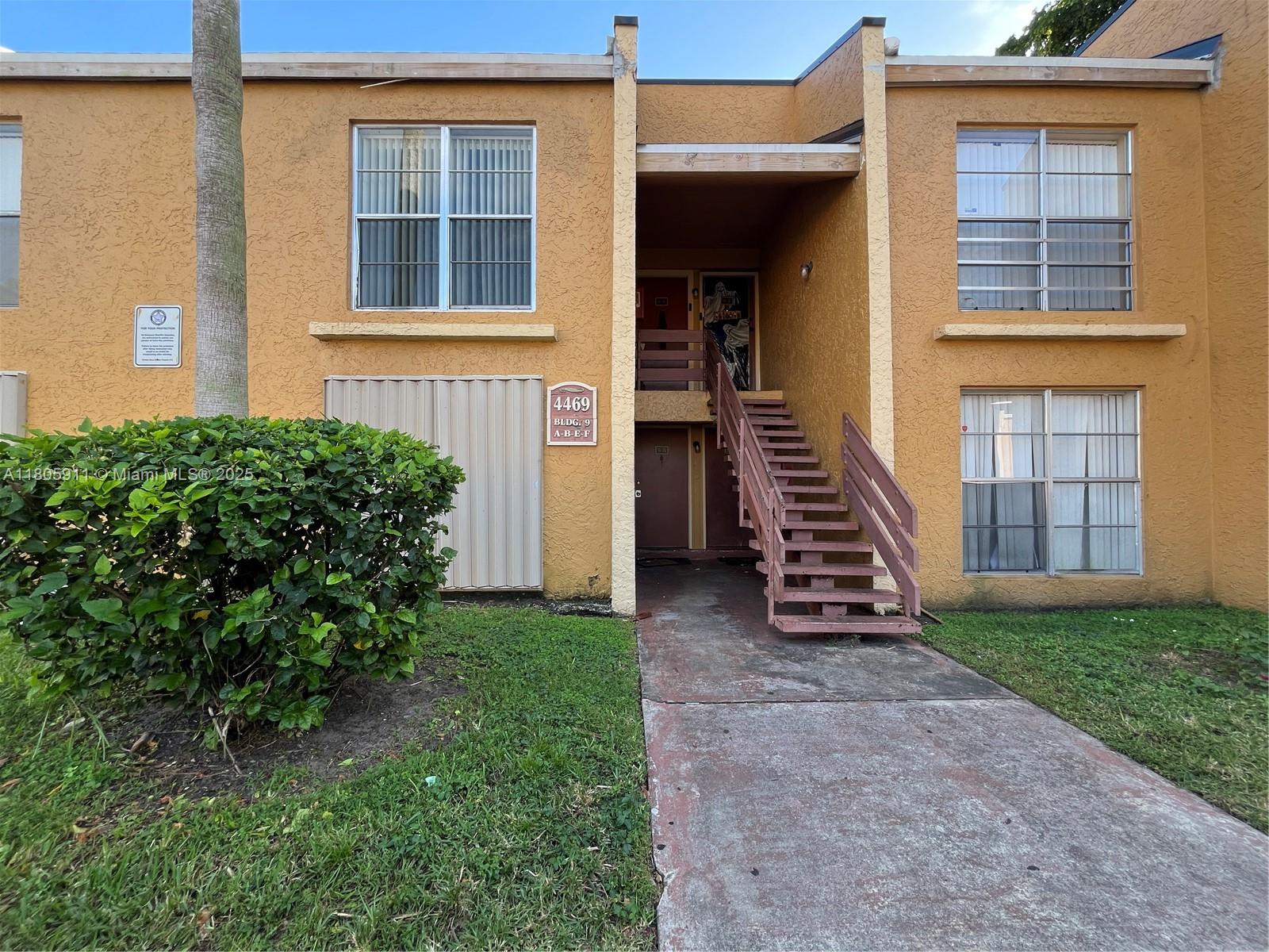 4469 Treehouse Ln #B, Tamarac, Florida image 19