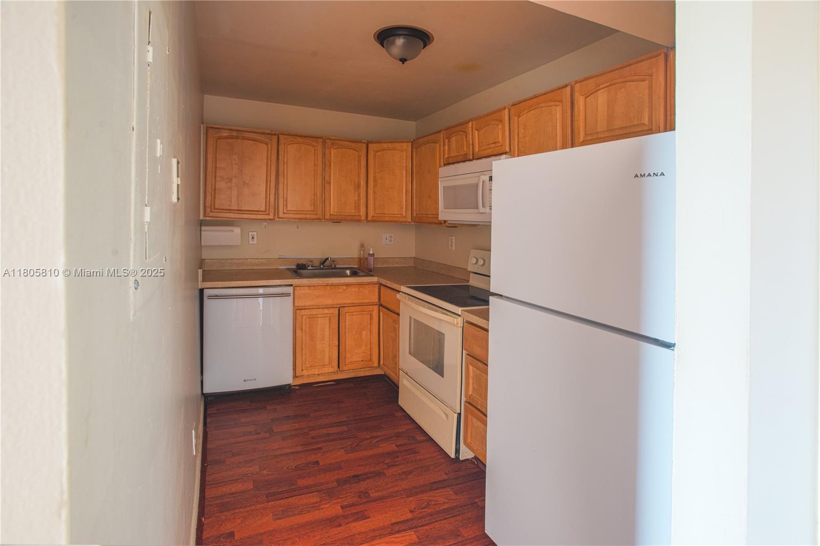405 S Pine Island Rd #405D, Plantation, Florida image 15