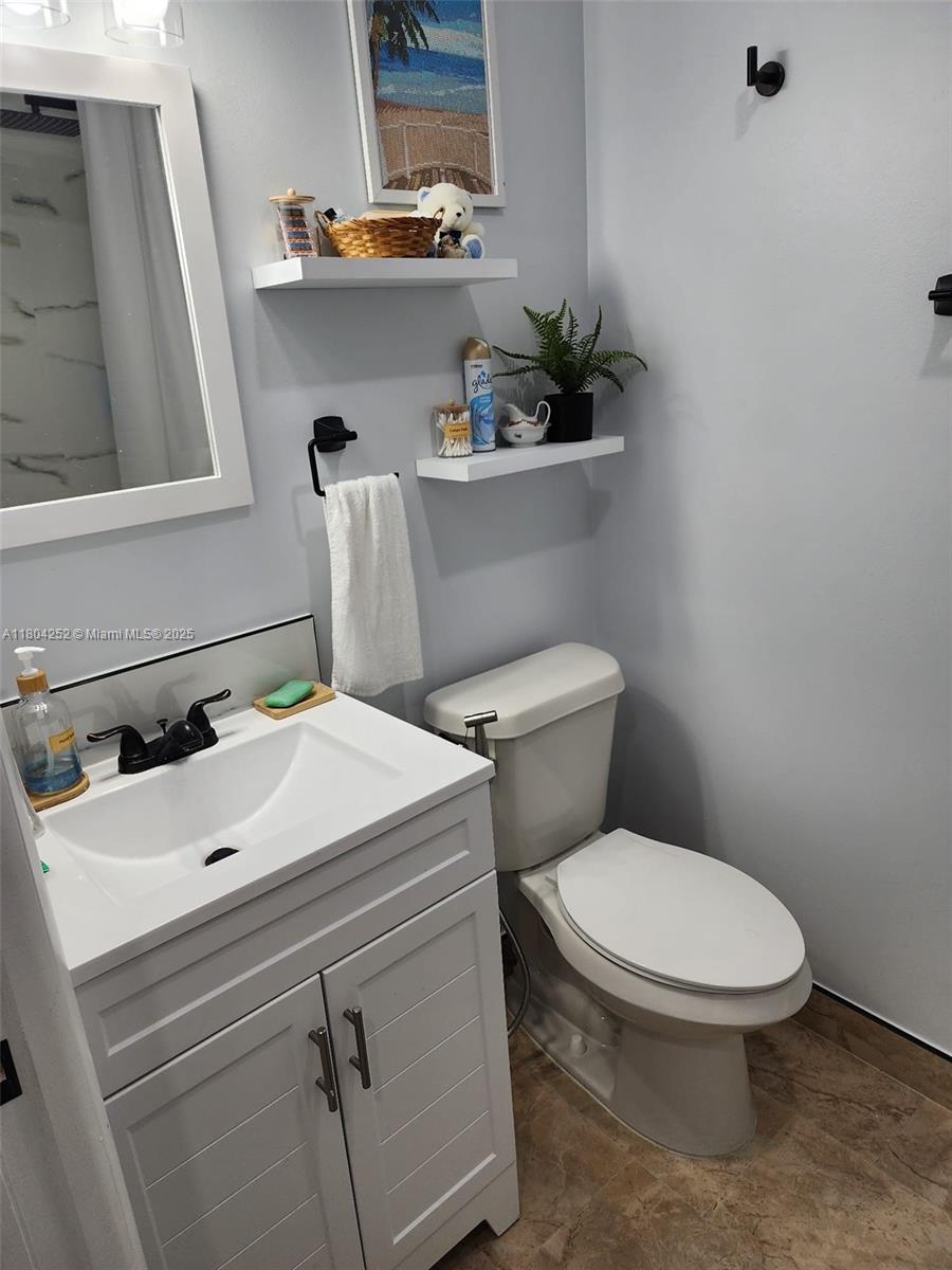 812 Lake Mcgregor Dr, Fort Myers, Florida image 13
