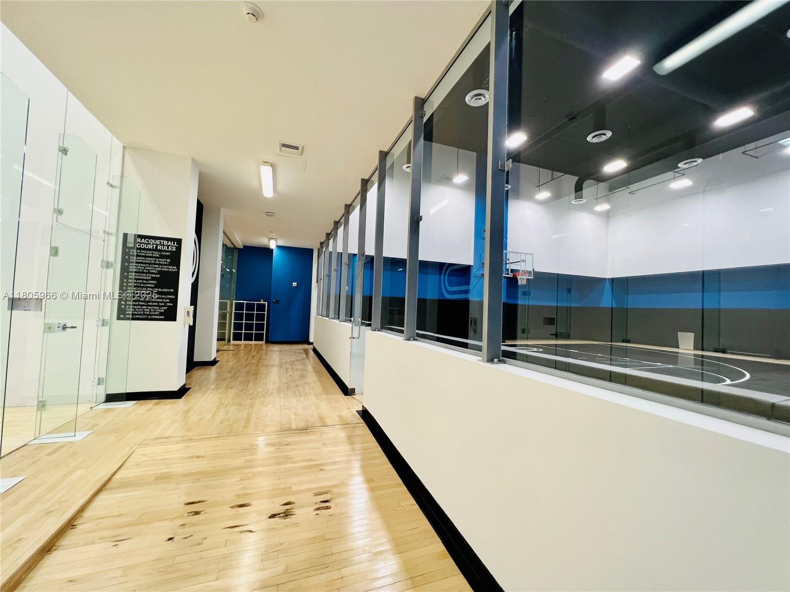 851 NE 1st Av #2808, Miami FL 33132