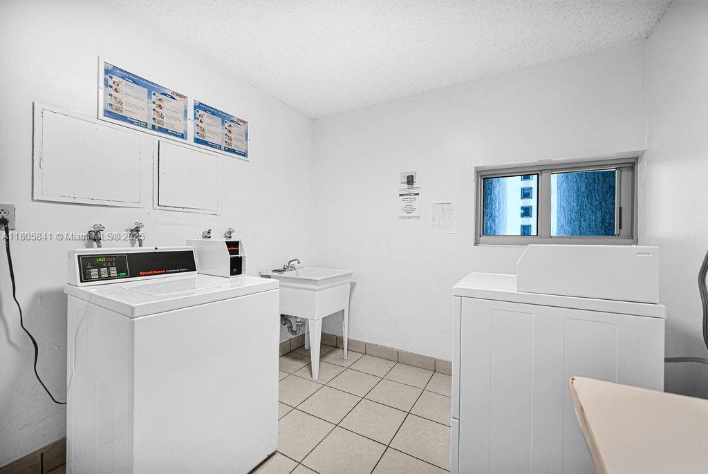 2655 Collins Ave #1501, Miami Beach, Florida image 32