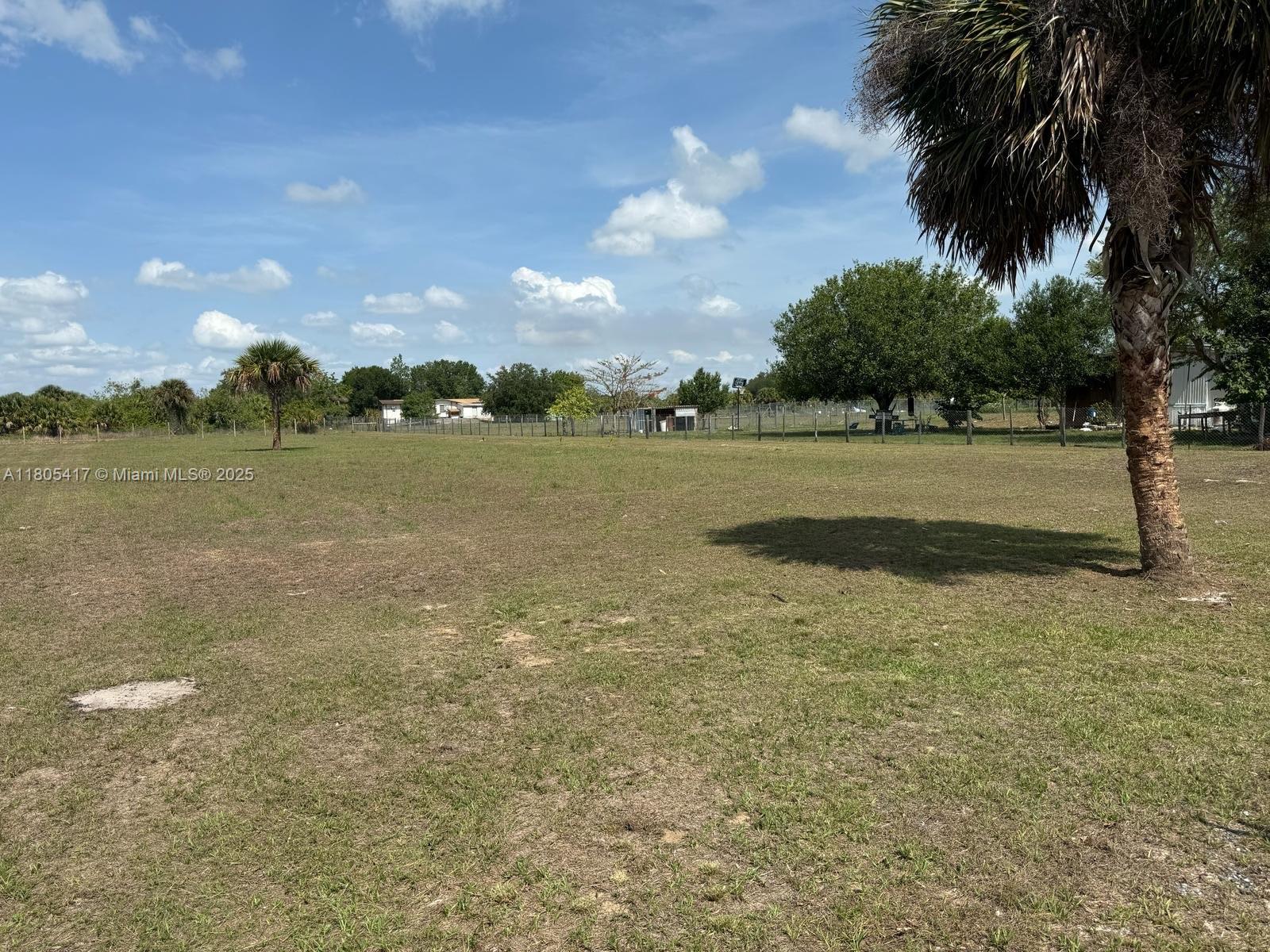 560 N Granja St, Clewiston, Florida image 7