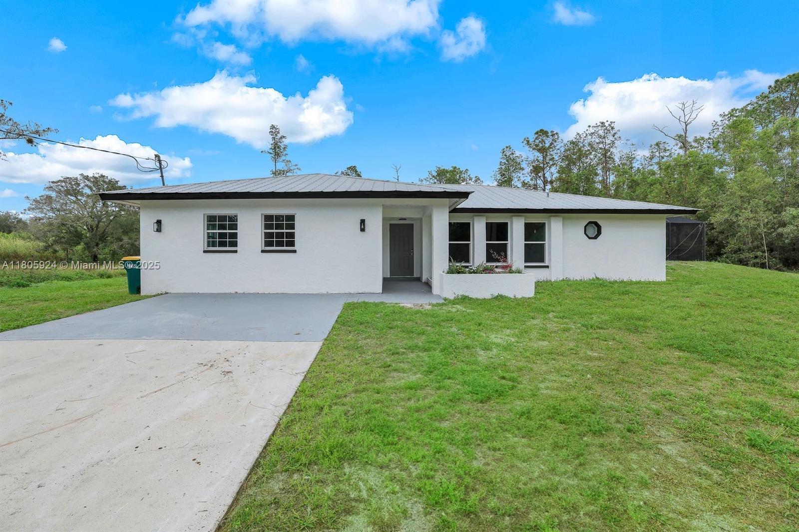 3973 4th Ave Se, Naples, Florida image 3