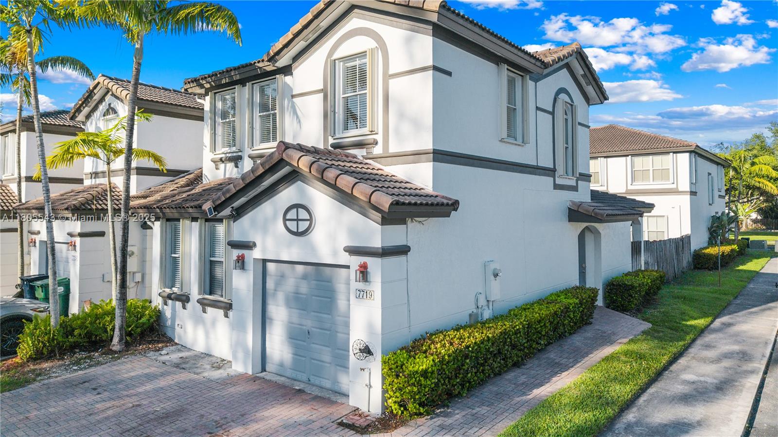 7719 NW 116th Path, Doral, Florida image 23