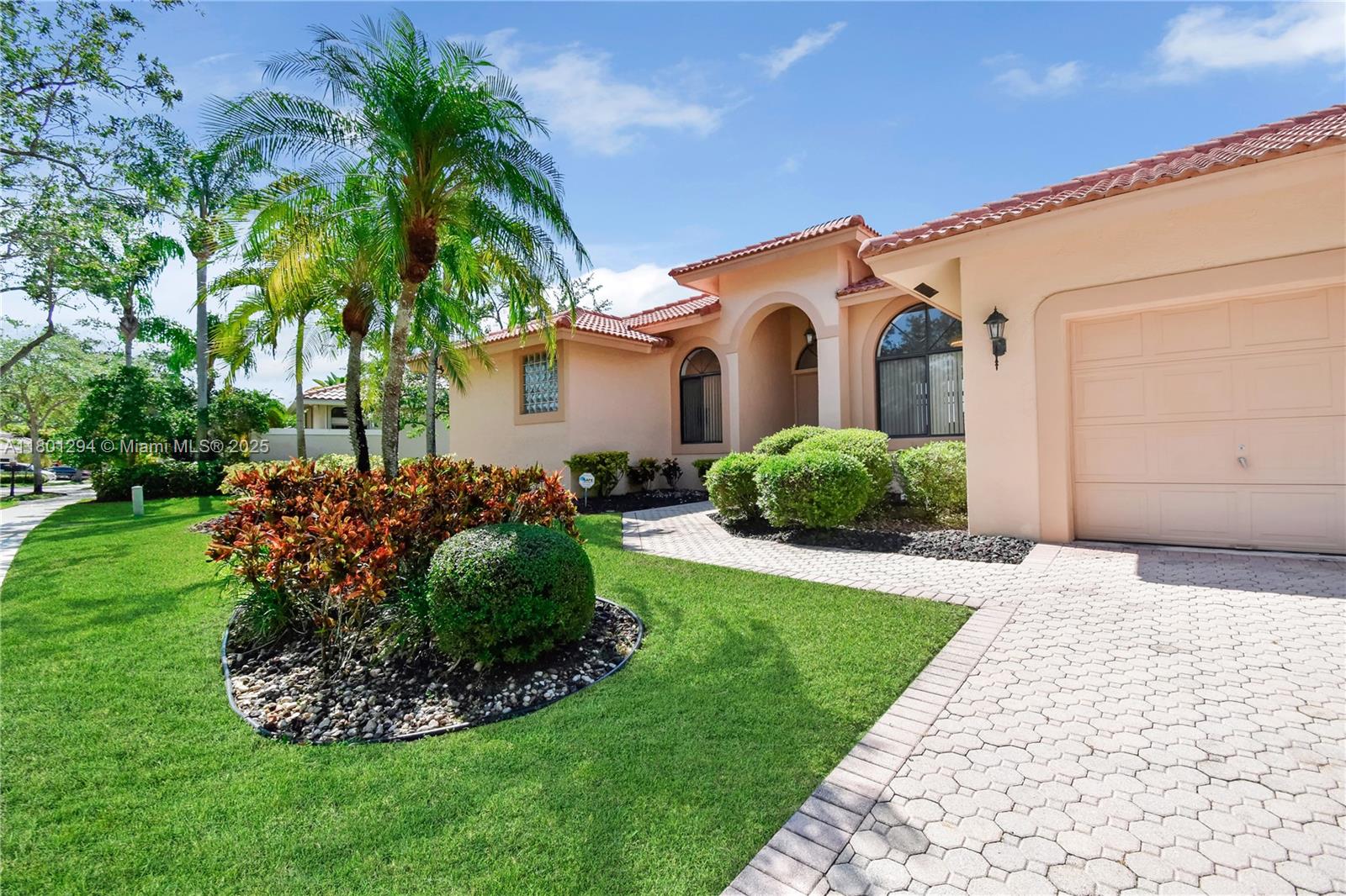 2701 Edgewater Ct, Weston, Florida image 48