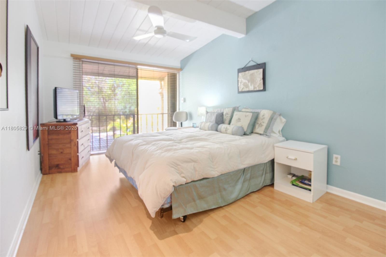 Listing Photo 24