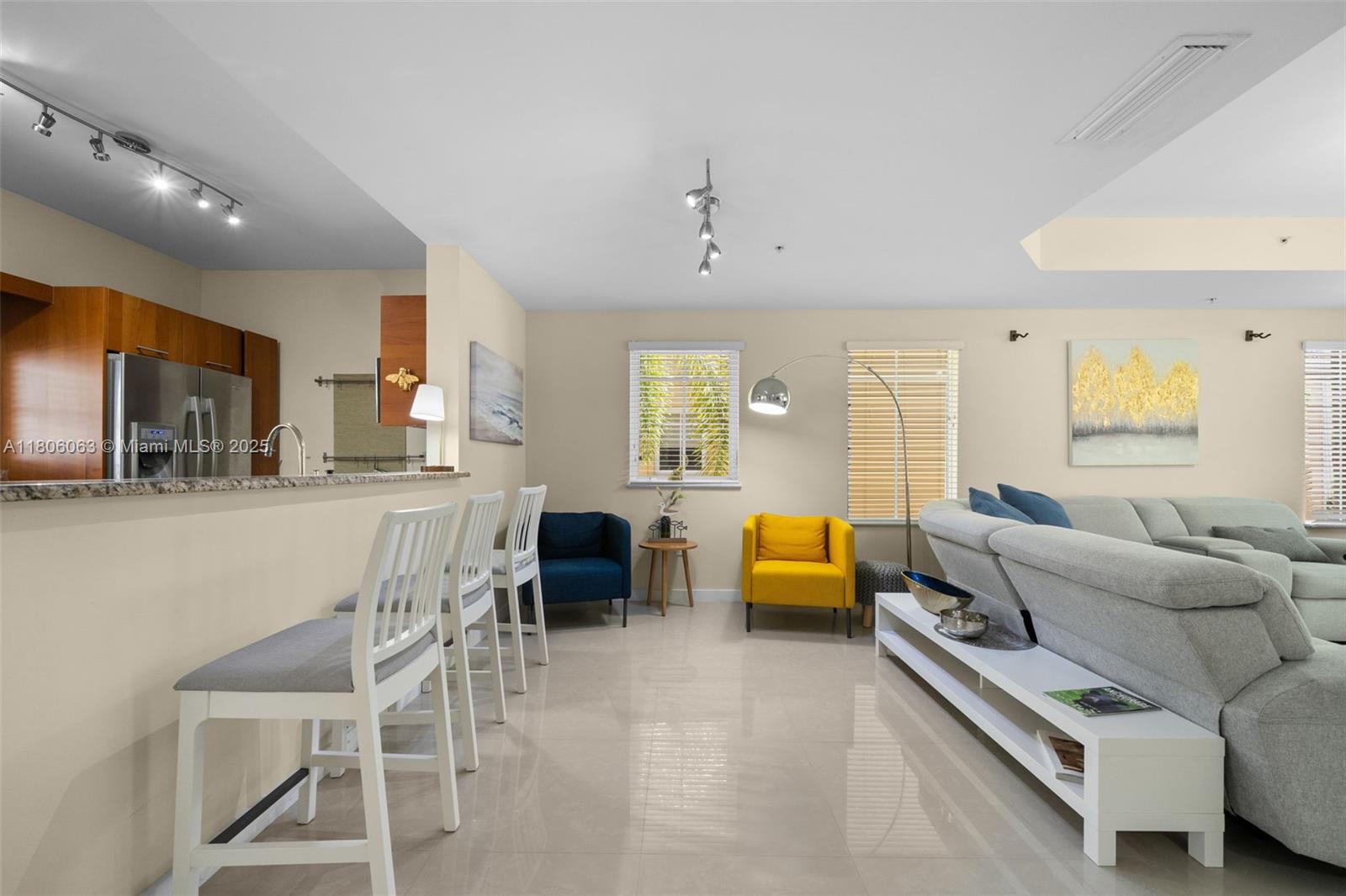 Property photo # 7
