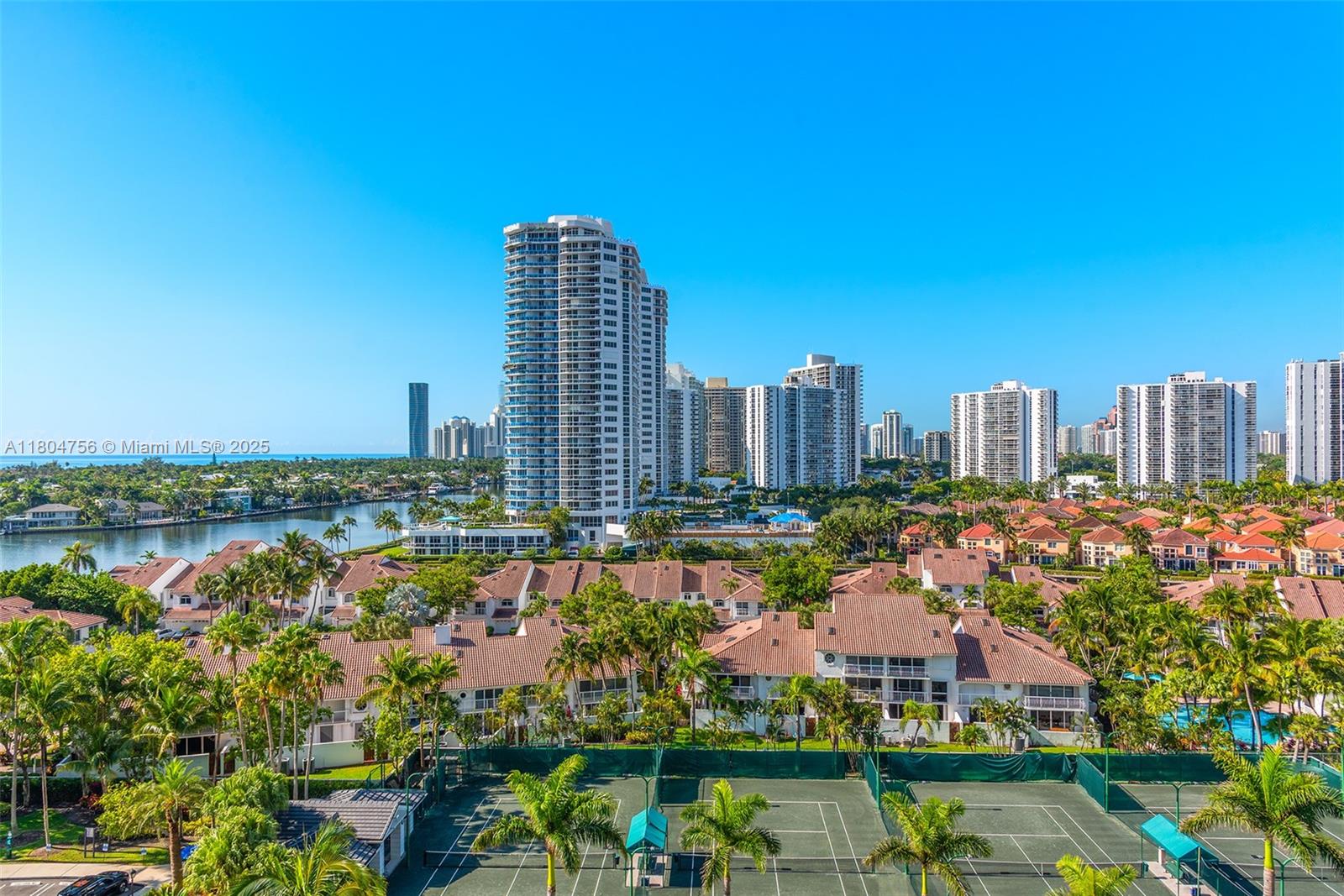21050 Point Pl #1006, Aventura, Florida image 47