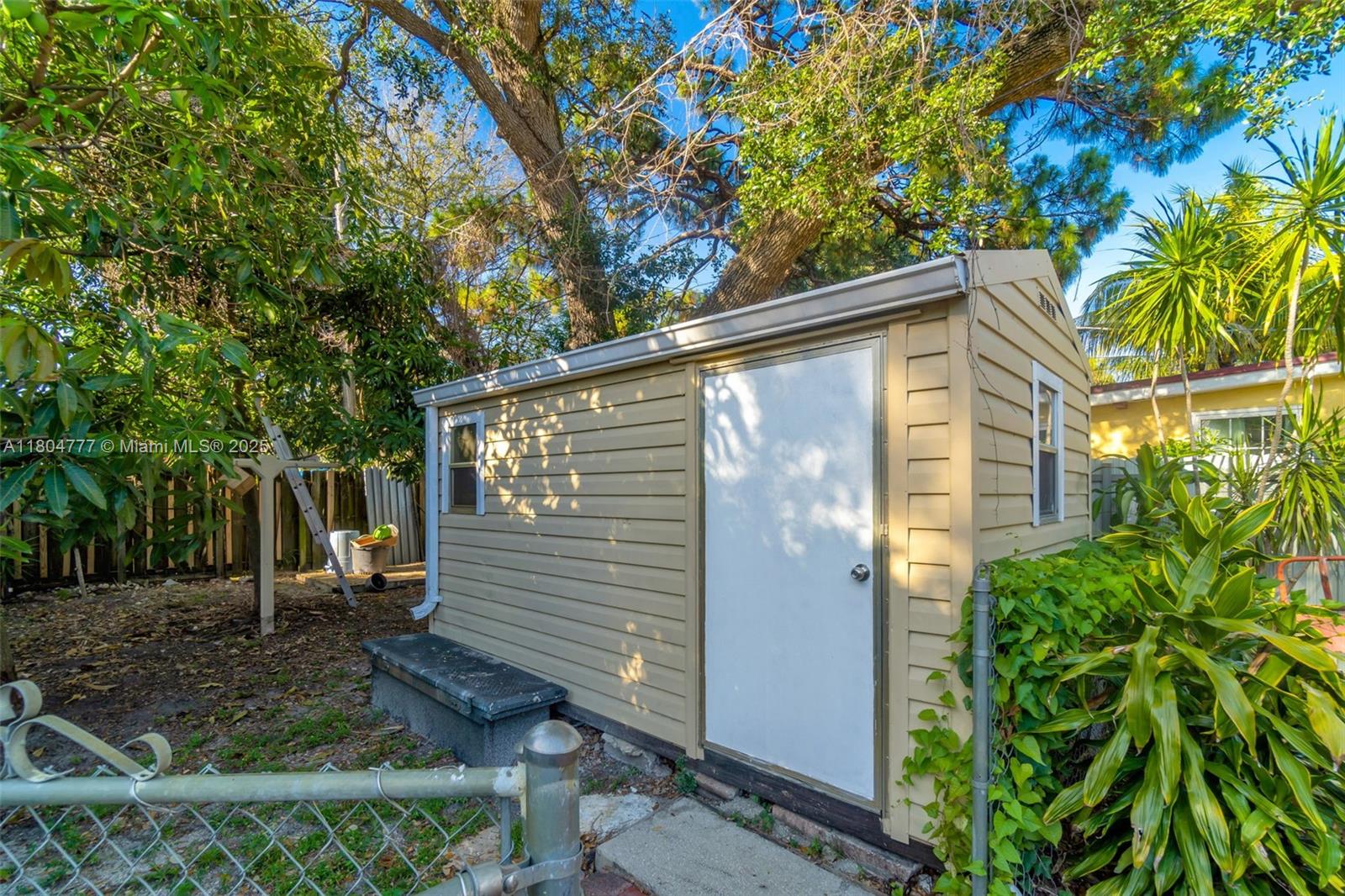 1231 Dunad Ave, Opa-Locka, Florida image 28