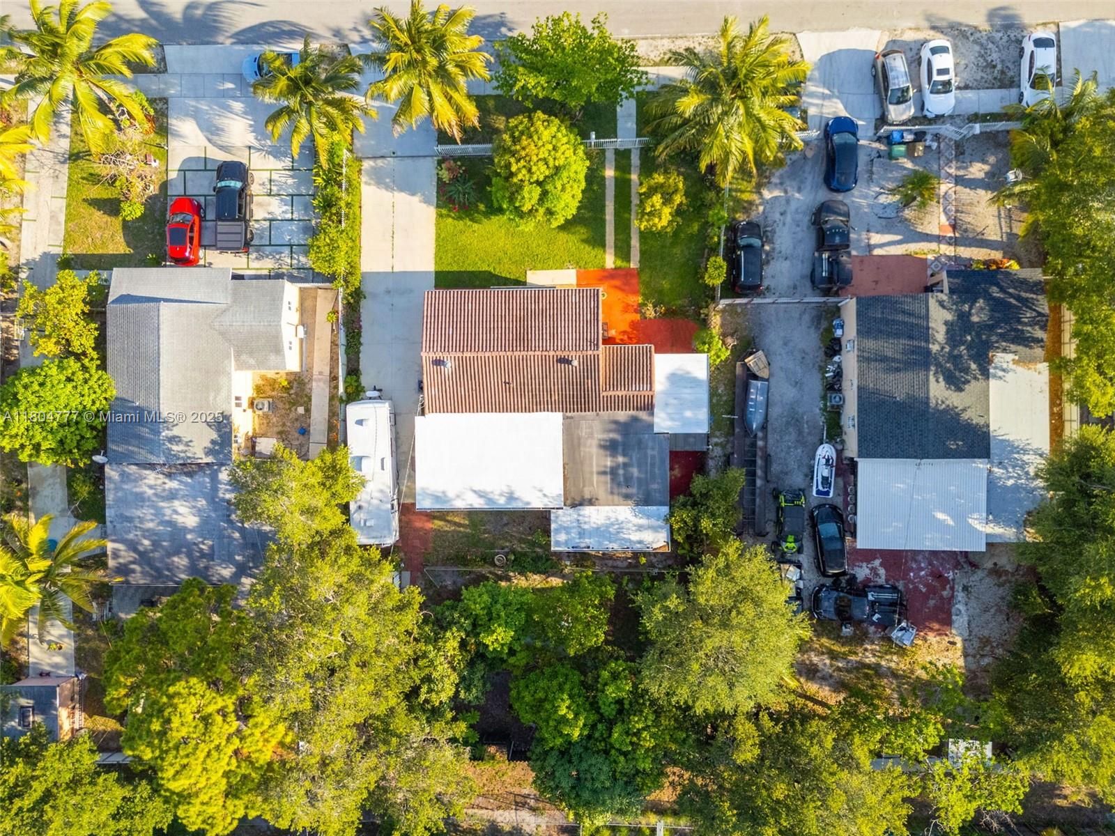 1231 Dunad Ave, Opa-Locka, Florida image 33