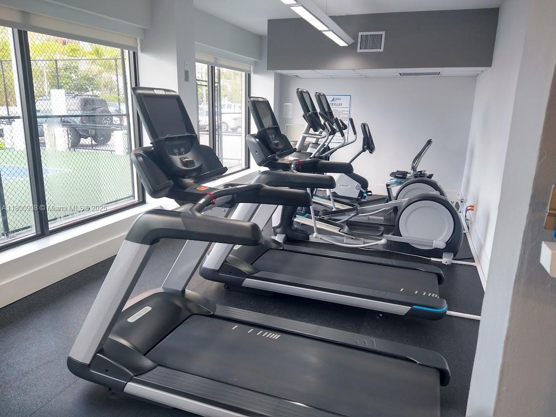 200 SE 15th Rd #9B, Miami, Florida image 23