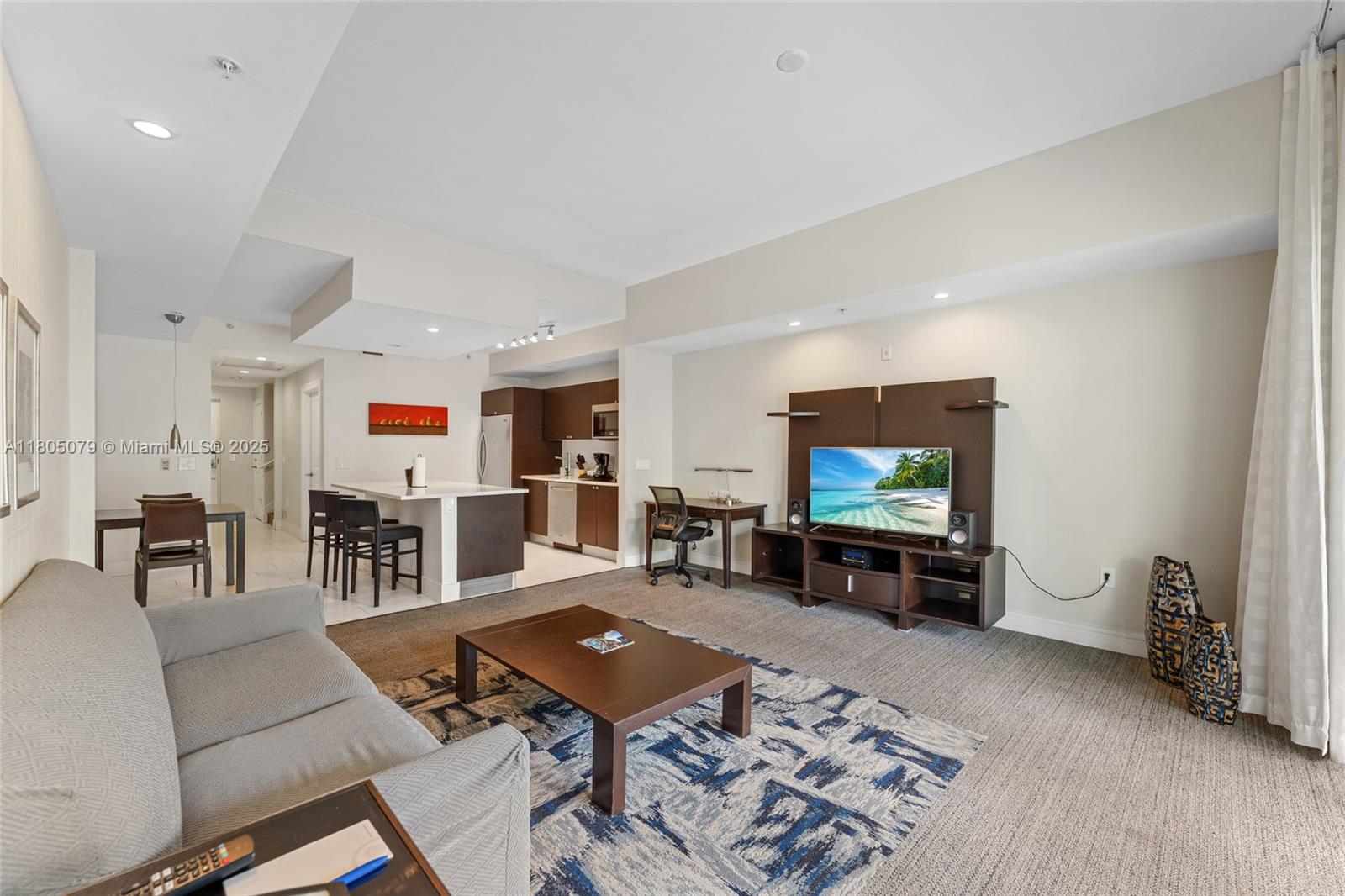 Property photo # 2