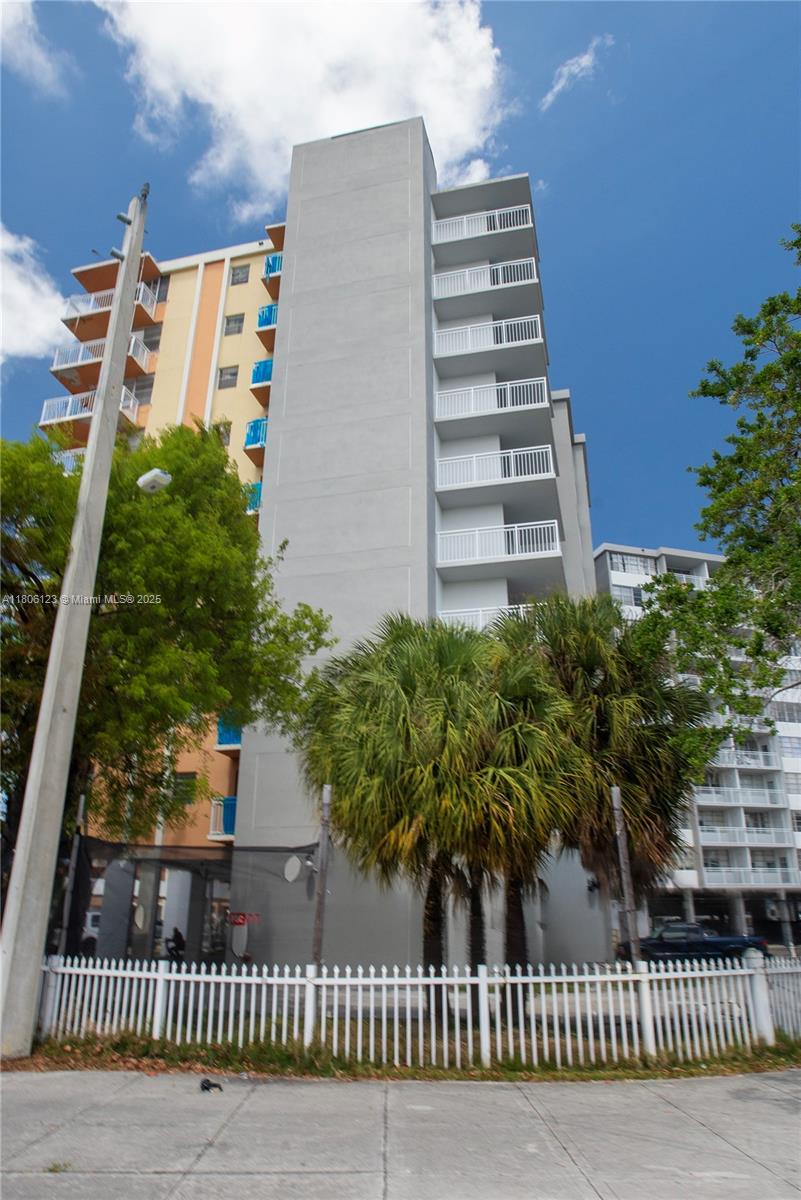 2025 164th St Unit 301, North Miami Beach, Florida 33162