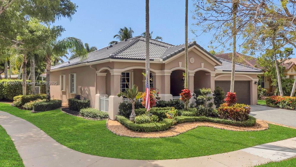 800 Lavender Cir, Weston, Florida image 1