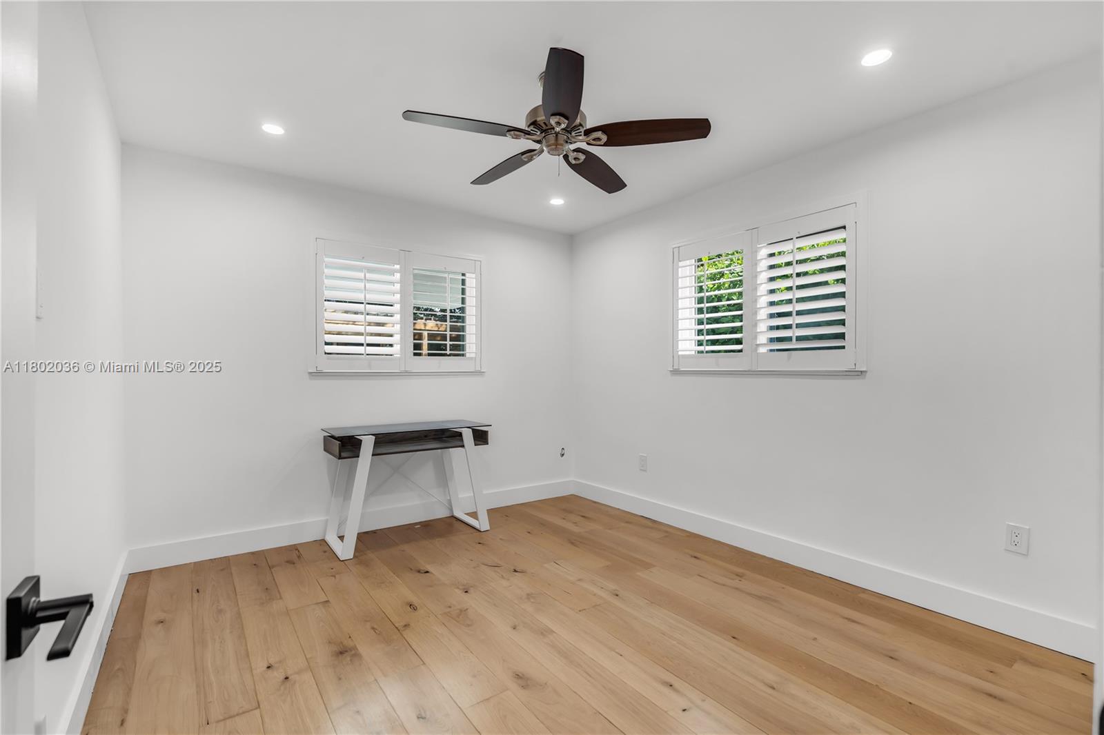 Listing Photo 18