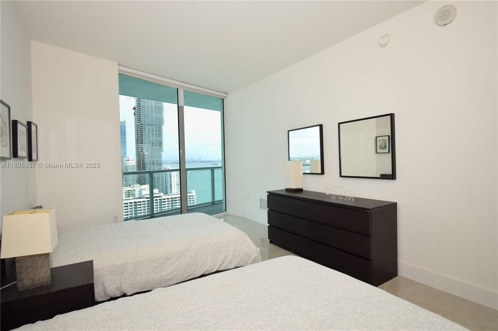 1900 N Bayshore Dr #2804, Miami, Florida image 10