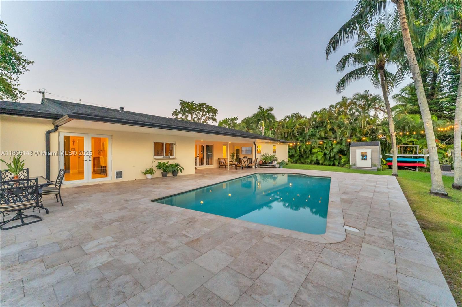 12600 SW 70th Ave, Pinecrest, Florida image 28