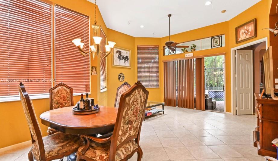 5764 NW 125th Ter, Coral Springs, Florida image 2