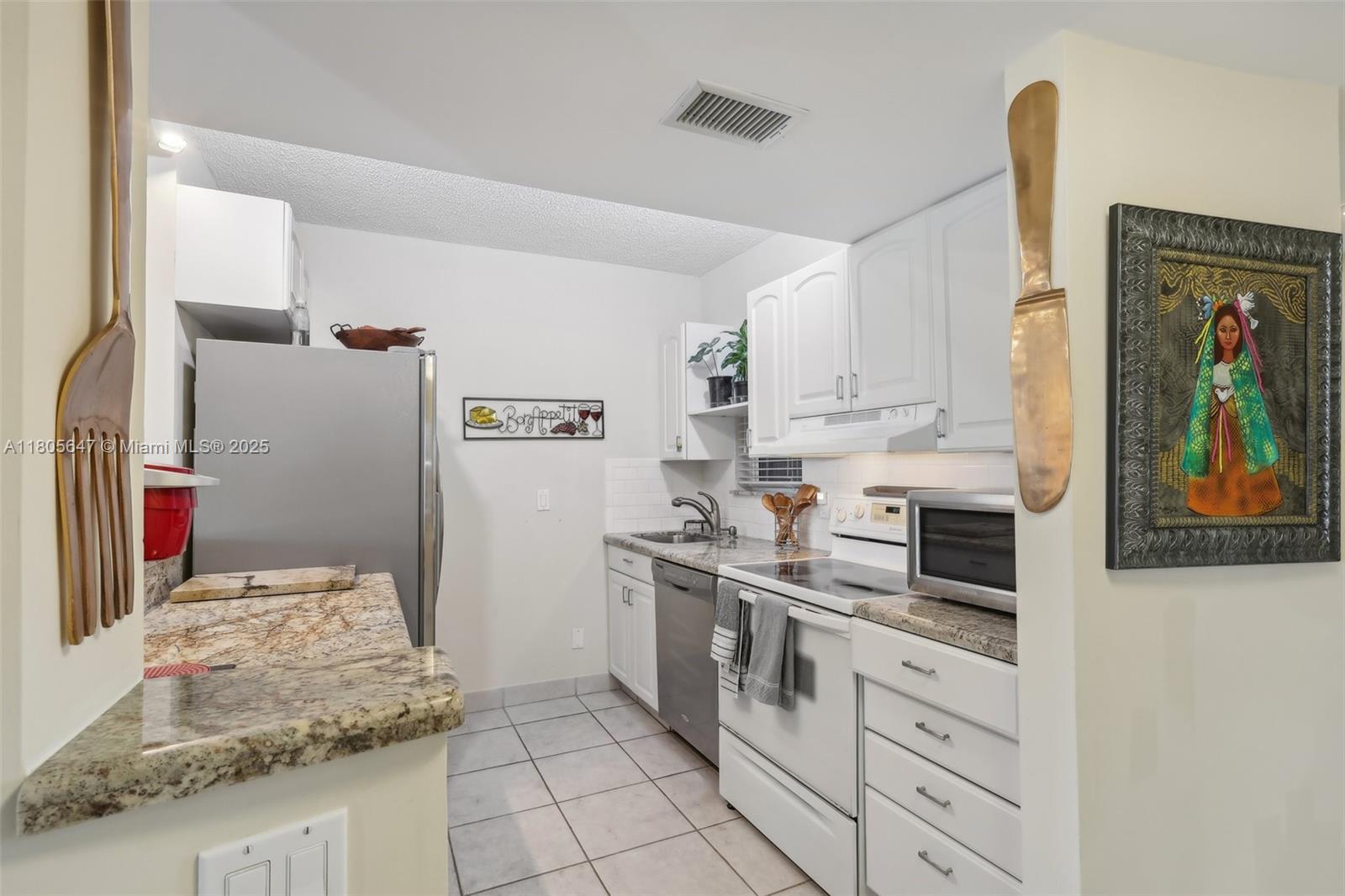 3050 NE 47th Ct #205, Fort Lauderdale, Florida image 18