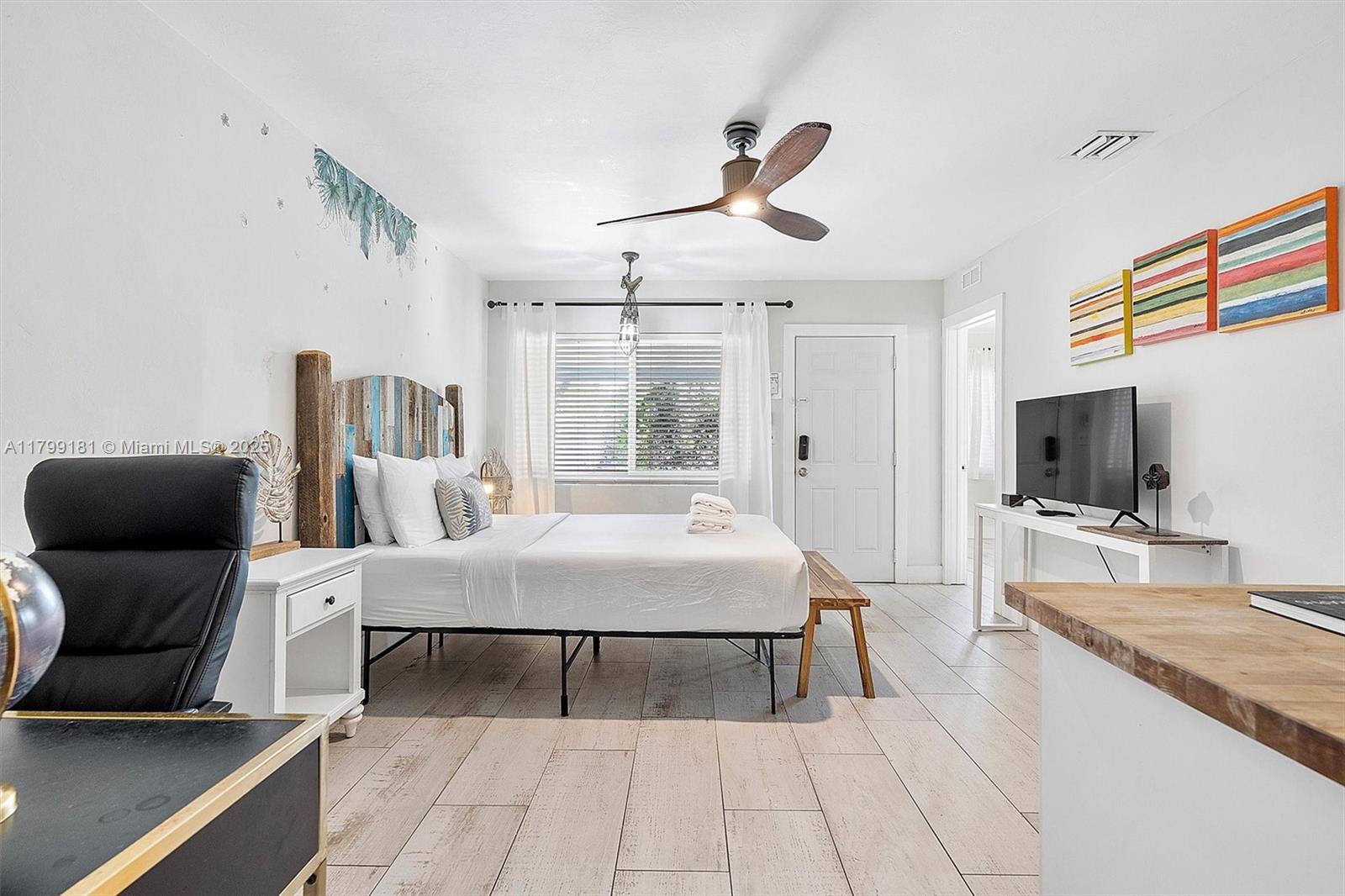 1411 NE 12th St, Fort Lauderdale, Florida image 21