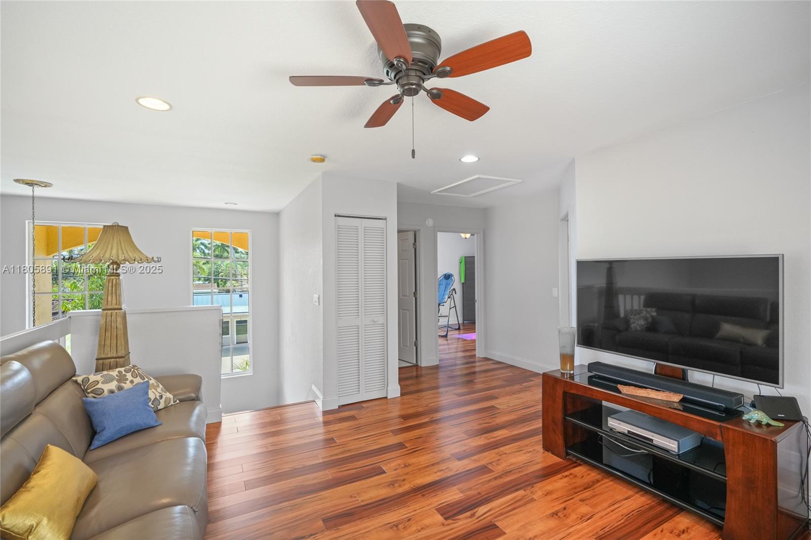 1282 Grant Ct, Hollywood, Florida image 10
