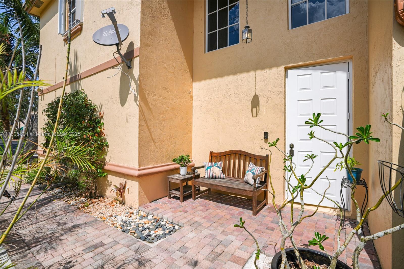 1282 Grant Ct, Hollywood, Florida image 5