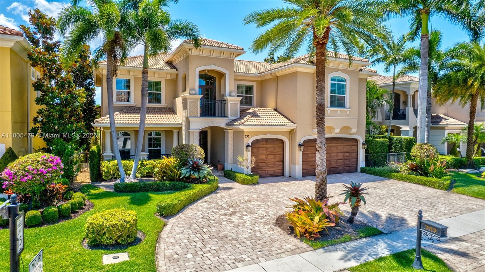 333 Charroux Dr, Palm Beach Gardens, Florida 33410
