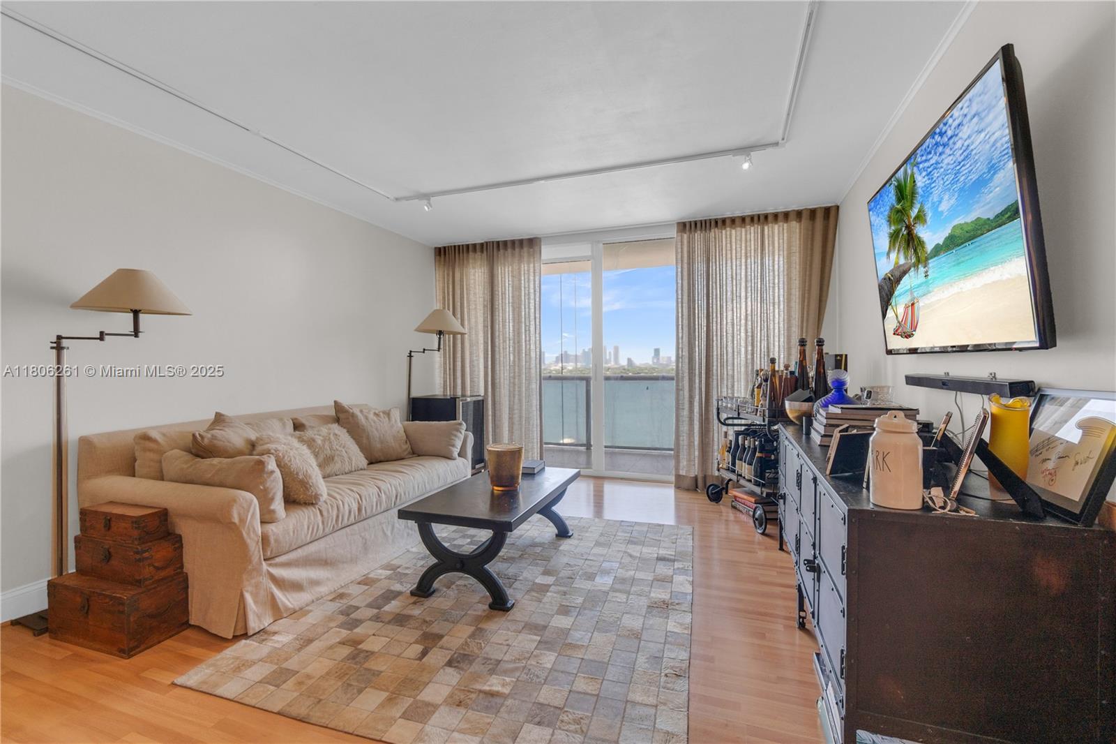 Property photo # 6
