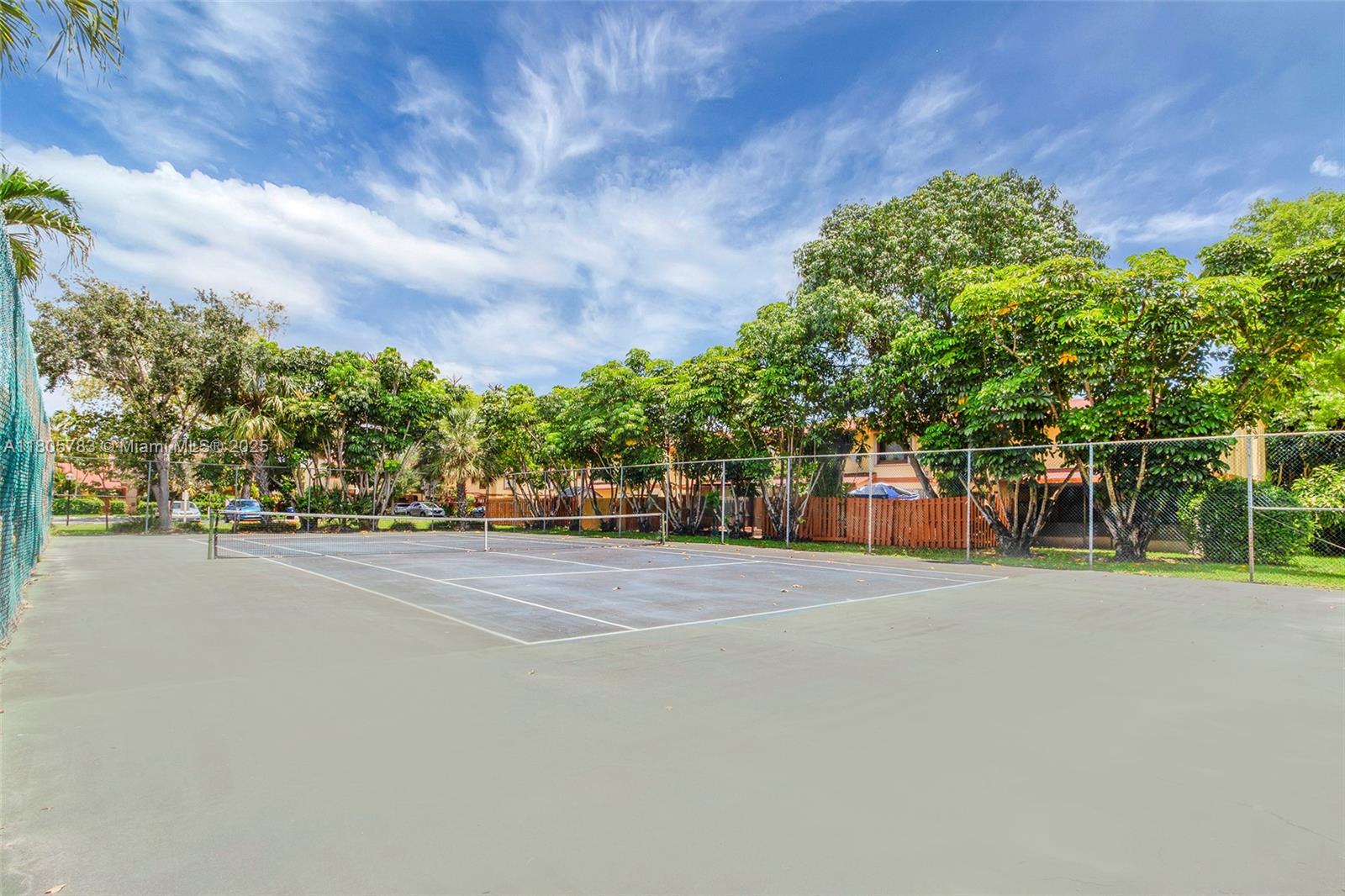 7753 Grande St, Sunrise, Florida image 42