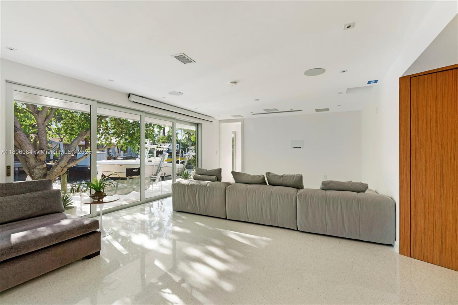 Listing Photo 42