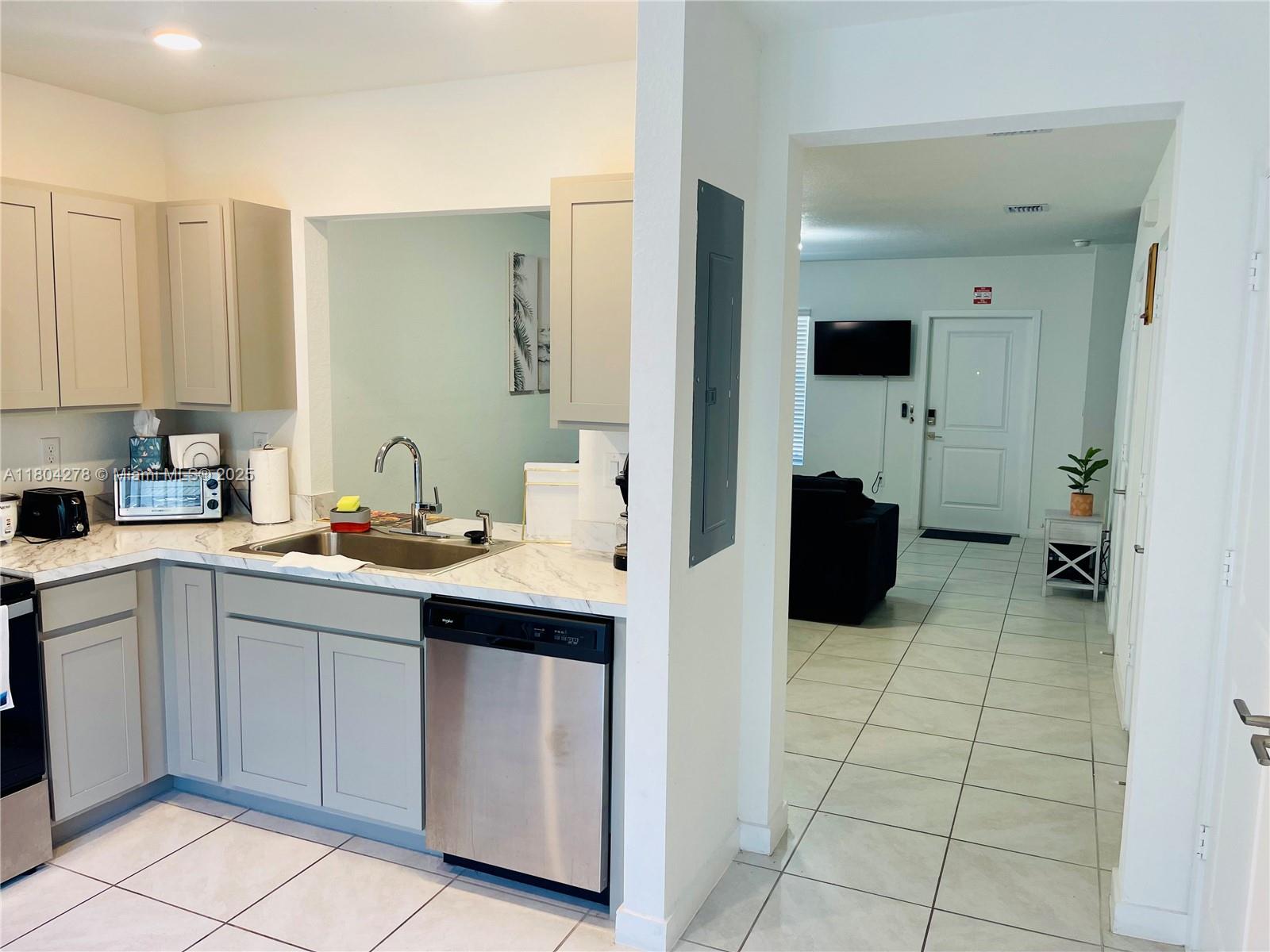 452 NE 4th St, Florida City, Florida image 12