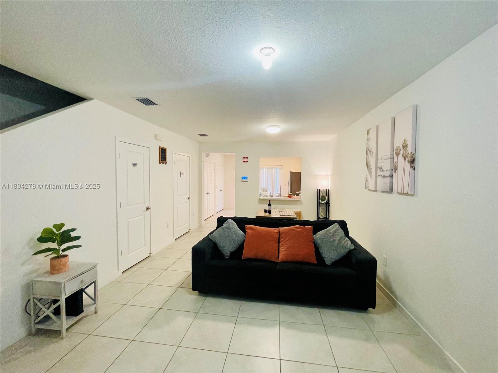 452 NE 4th St, Florida City, Florida image 6